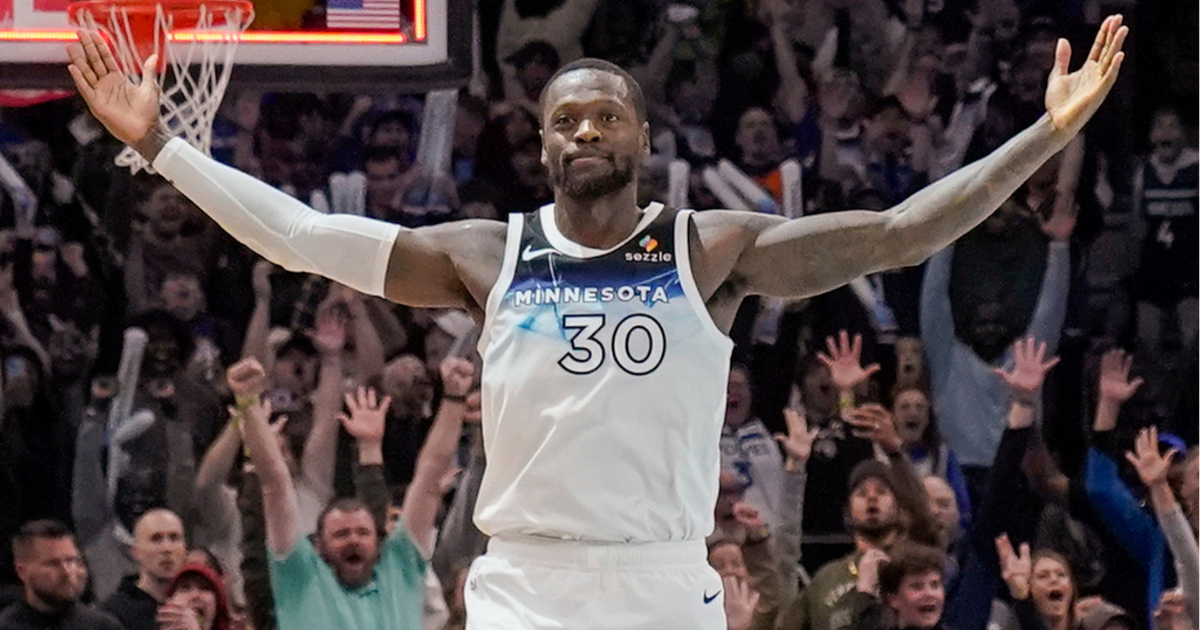 Julius Randle buzzer beater